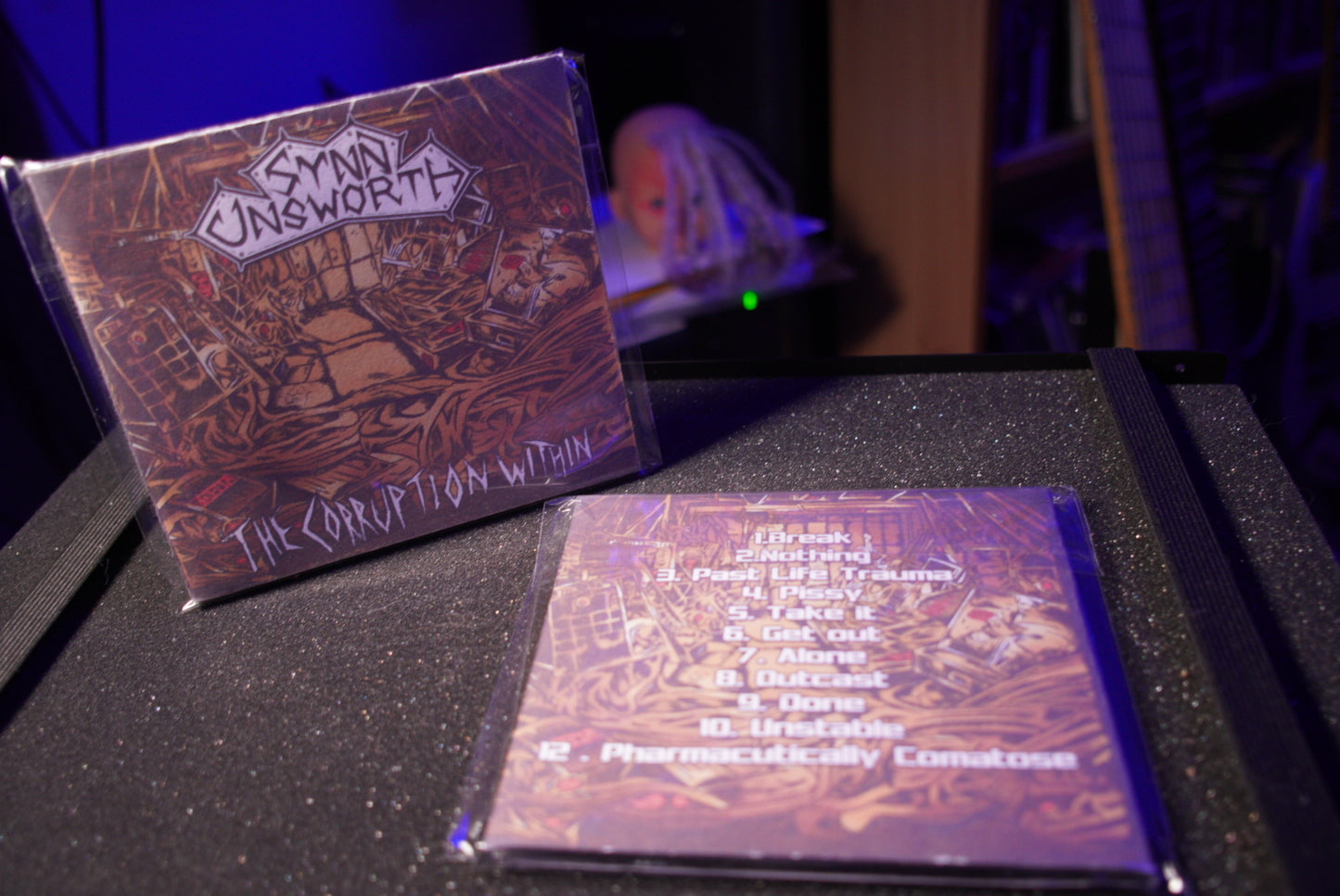 Synn Unsworth – The Corruption Within [Limited Handmade Digipak]